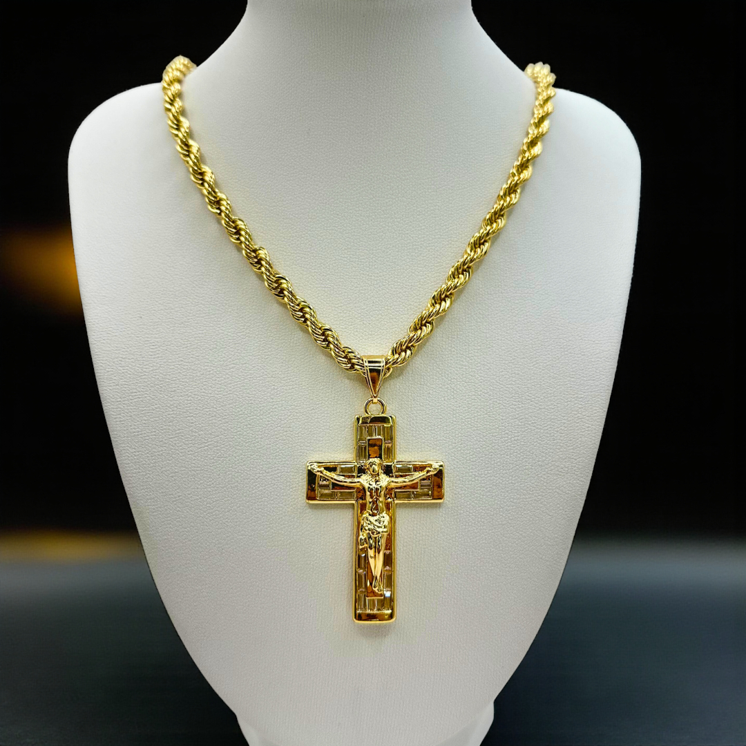 Cadena Torzal 5mm Con Cristo en Oro Laminado de 18K