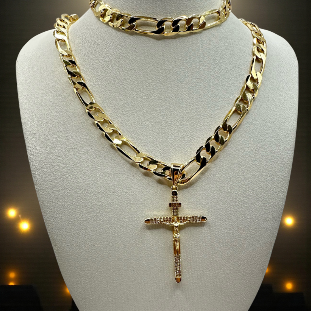 Cadena y esclava Cartier de 8mm con Cristo Diamantado en oro laminado de 18K