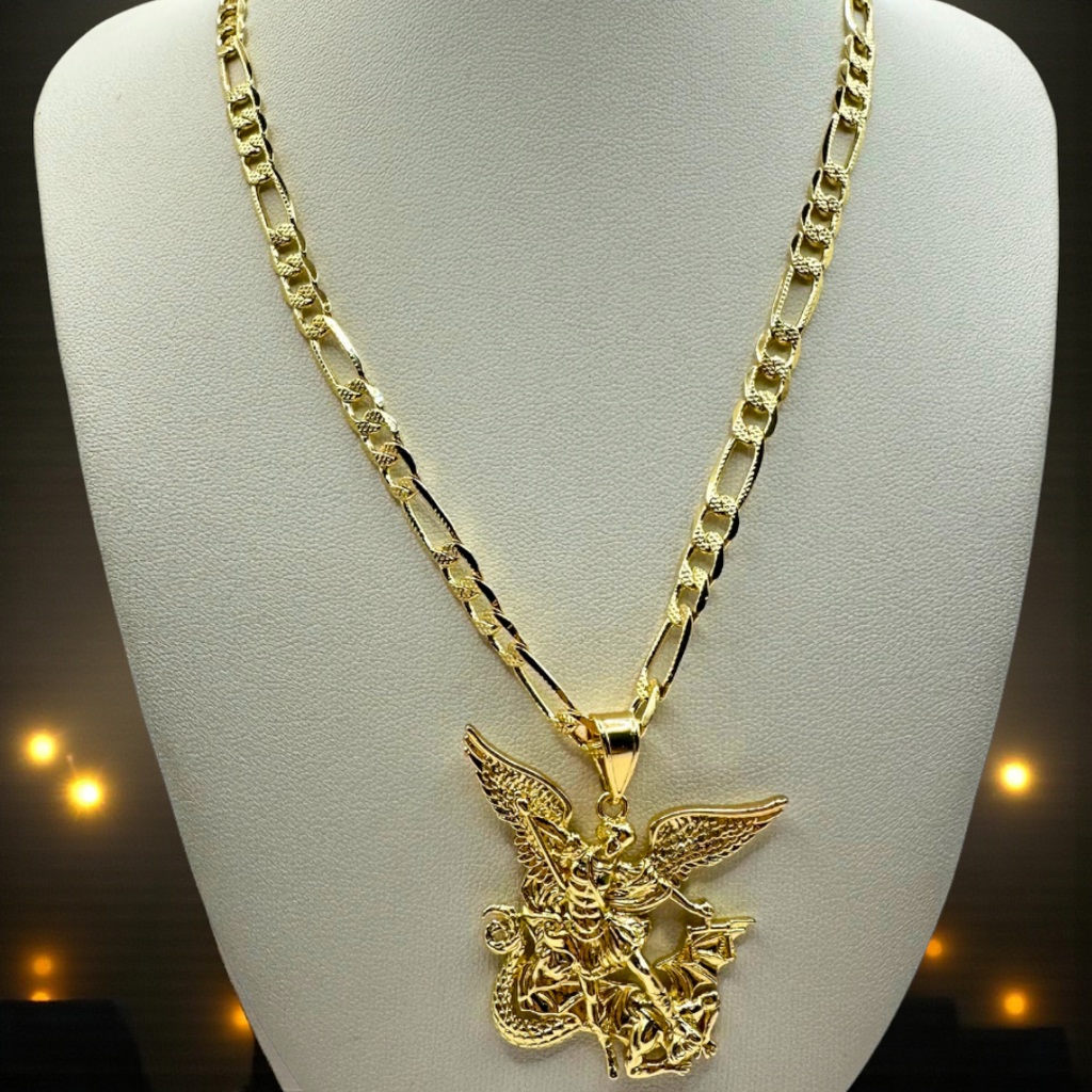 Cadena Cartier 5mm Con San Miguel Arcangel en Oro Laminado de 18K