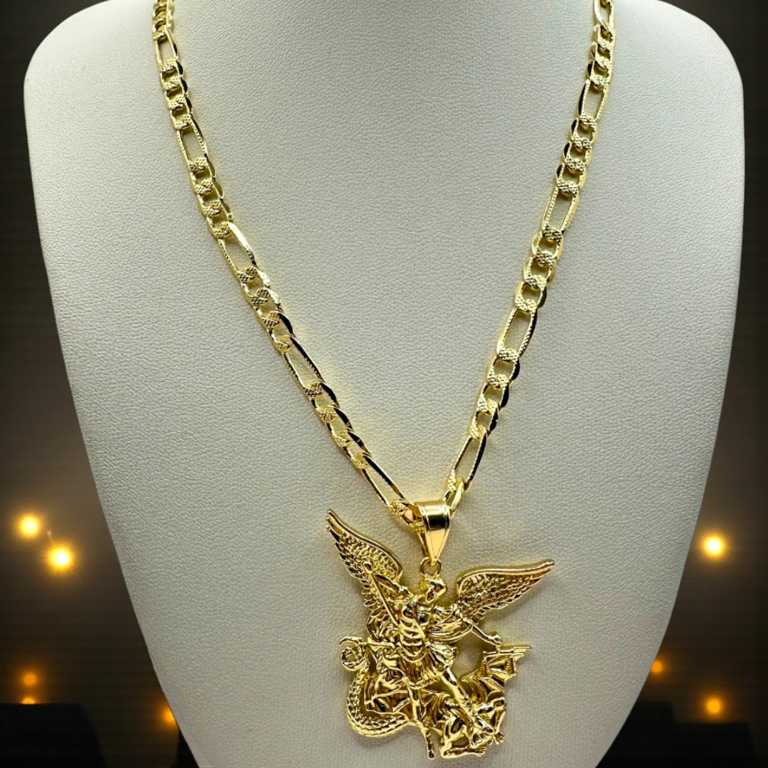 Cadena Cartier 5mm Con San Miguel Arcangel en Oro Laminado de 18K